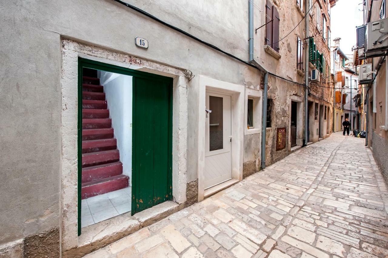 Apartman Delfin 罗维尼 外观 照片
