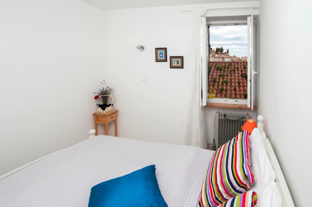 Apartman Delfin 罗维尼 外观 照片